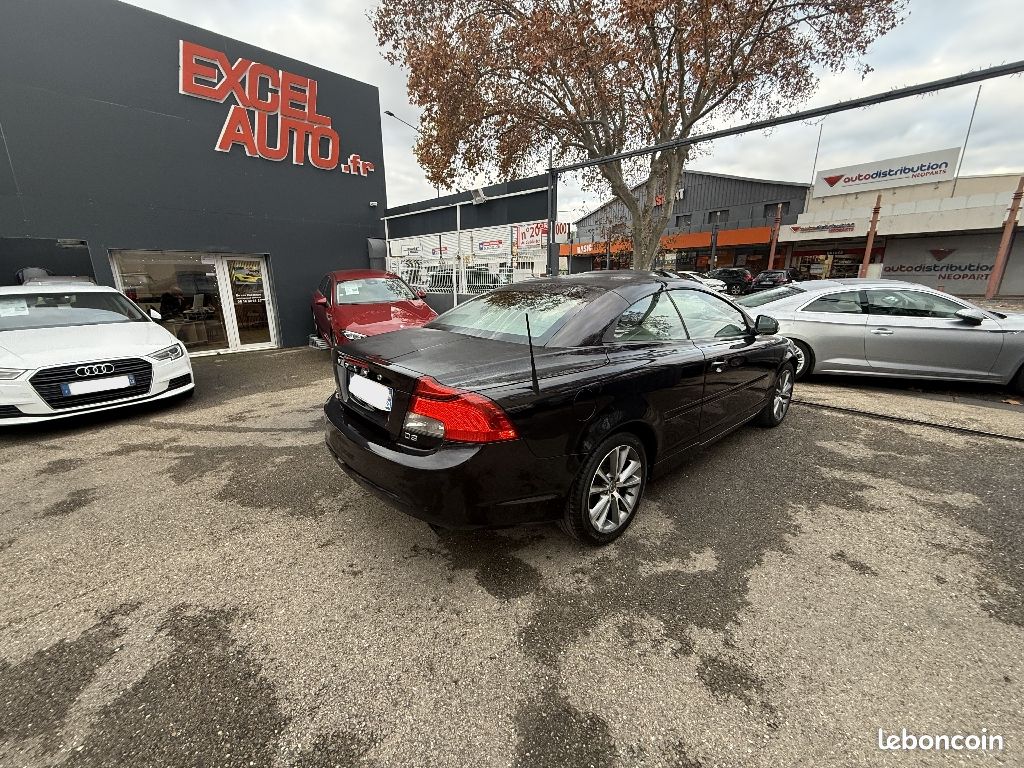 Volvo C70 D3 150 ch Momentum (image 3)