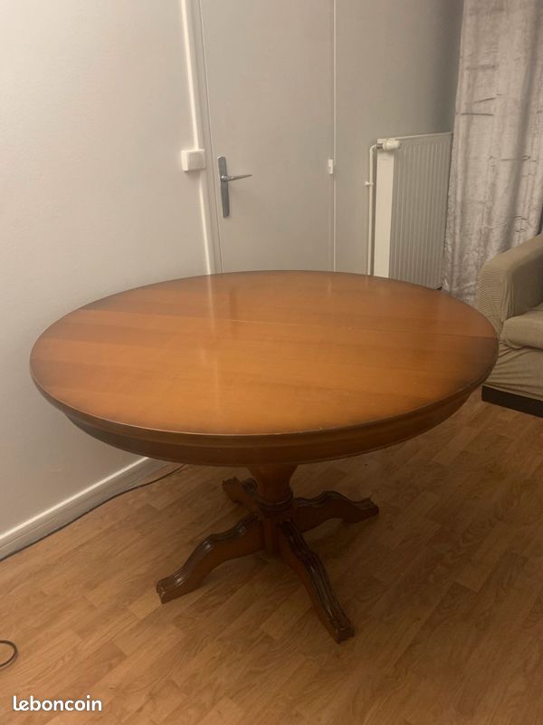 Table à manger ronde en bois (image 5)