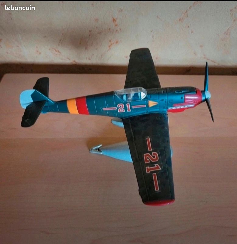 Avion Messerschmit bf109 (image 3)