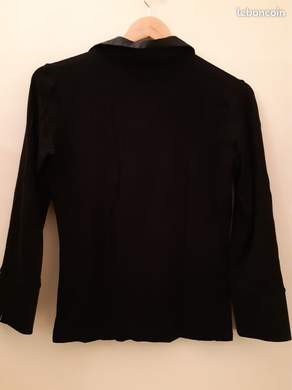 Haut noir 123 (image 2)