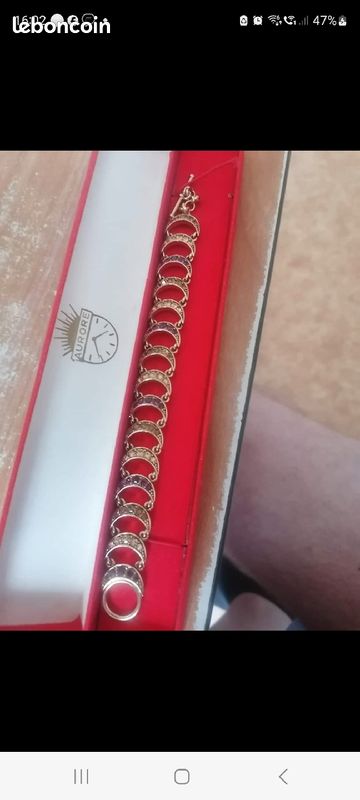 Très bracelet femme (image 4)