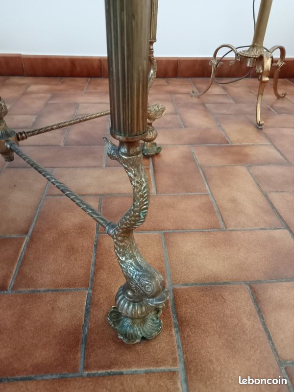 Table (image 2)