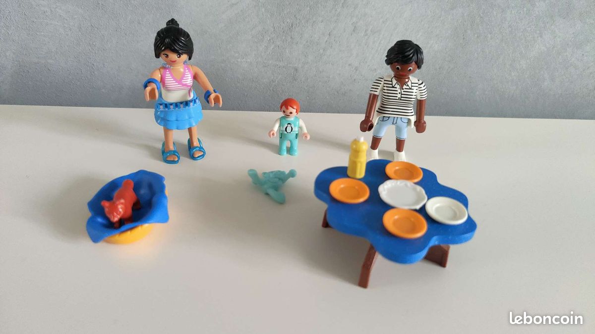 Playmobil famille et chien (image 1)