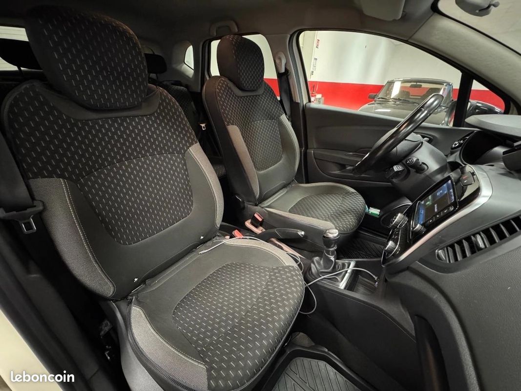 Renault Captur 1.3 TCE 130 INTENS (image 20)