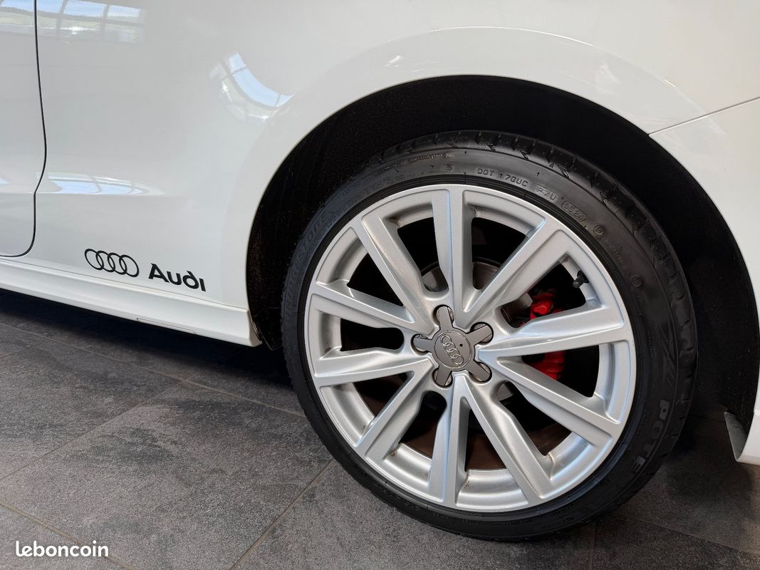 Audi A1 S-LINE 1,4L TFSI 185Ch S-TRONIC (image 11)