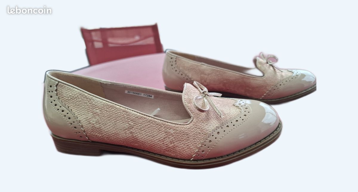 Mocassins T39 Via Donna, quasi neufs (image 1)