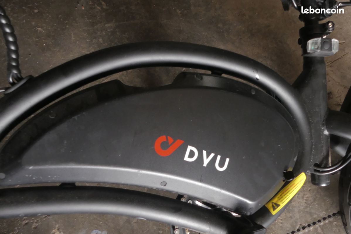 DYU D3F Vélo électrique pliable 250W – Très bon état – Batterie excellente (image 5)