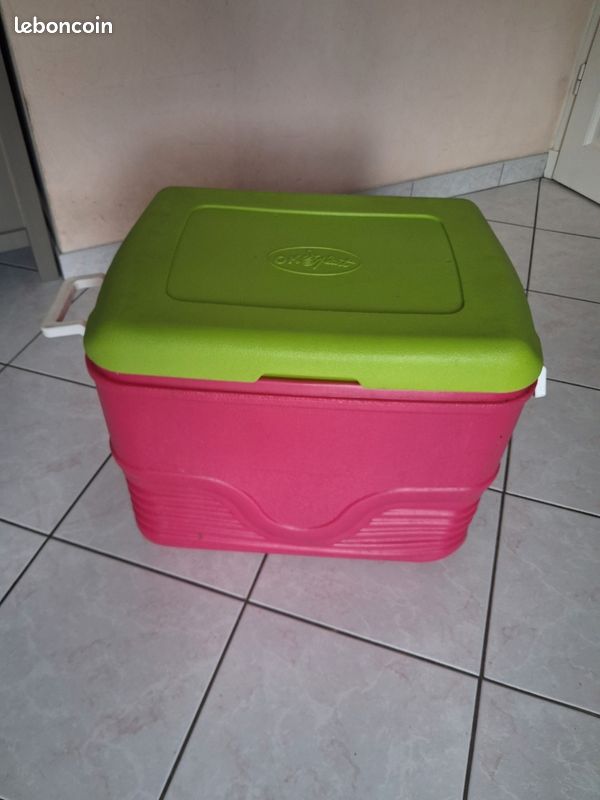 GLACIÈRE GRANDE à 15 euros (image 1)