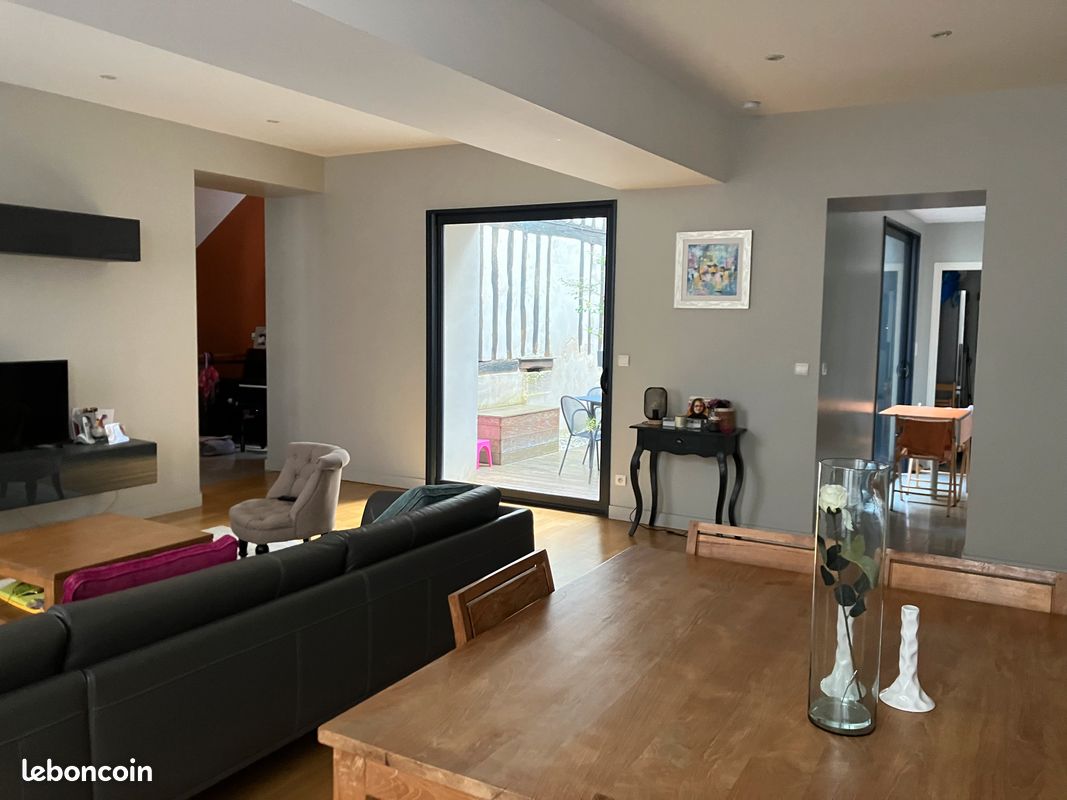 Maison 6 pièces 190 m² · à Orléans · 190 m² · 705 000 €