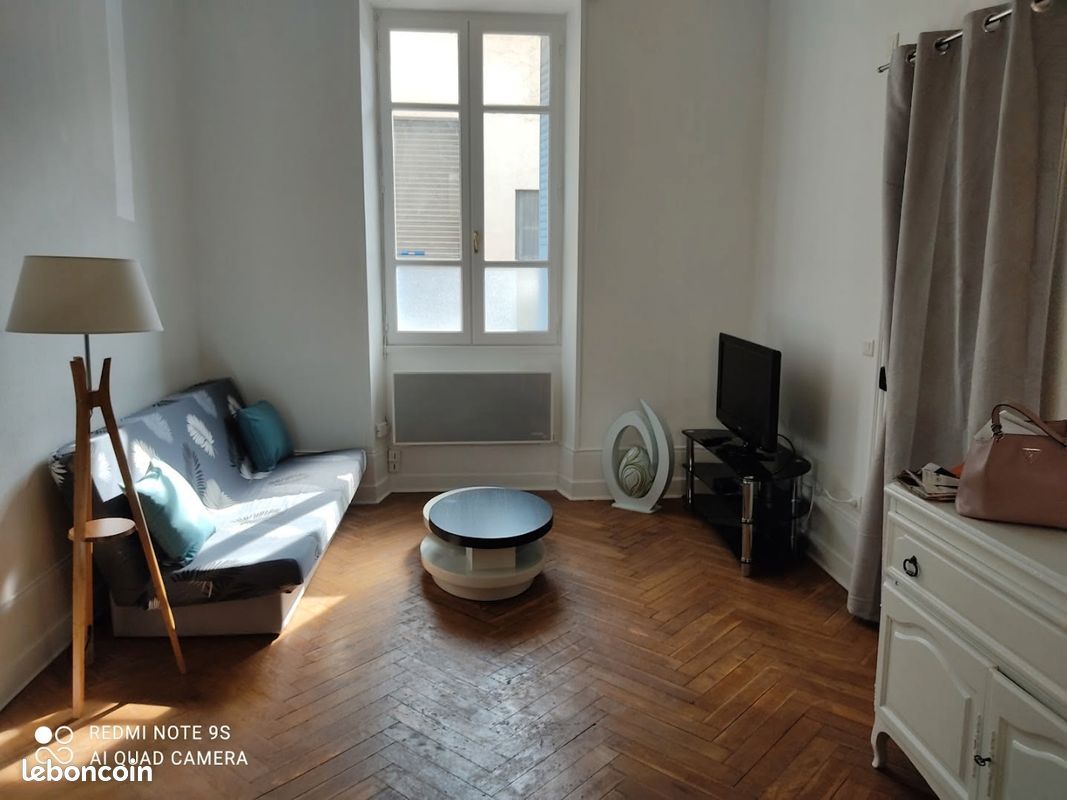 Appartement 1 pièce 27 m² · à Romans-sur-Isère · 27 m² · 450 €