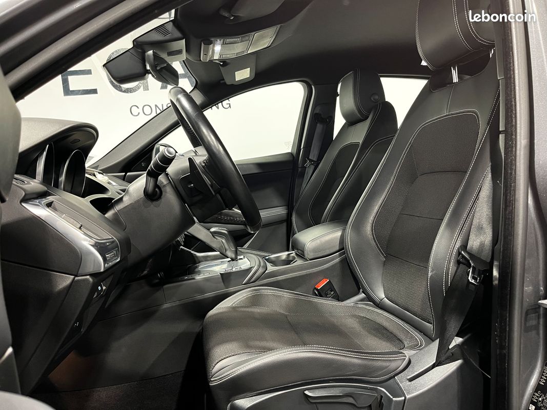 JAGUAR E Pace 2.0 D R-Dynamique 150 Cv (image 9)
