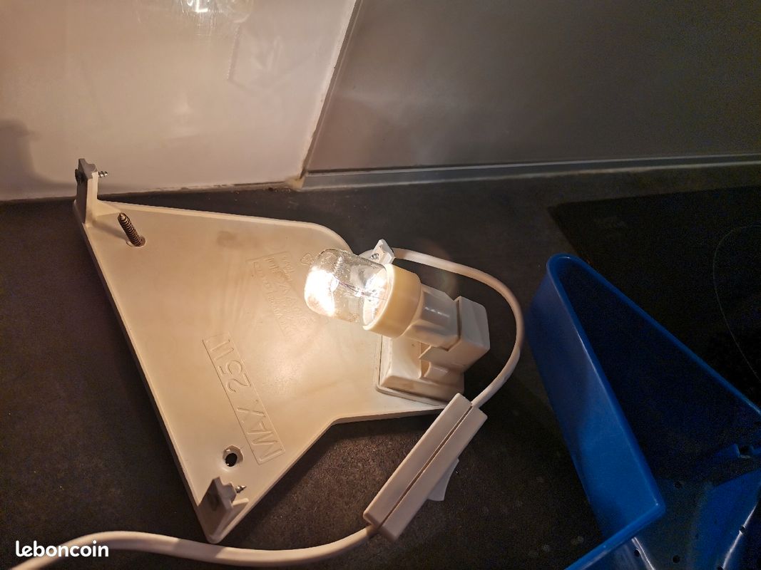 Luminaire applique étoile bleue enfant (image 4)