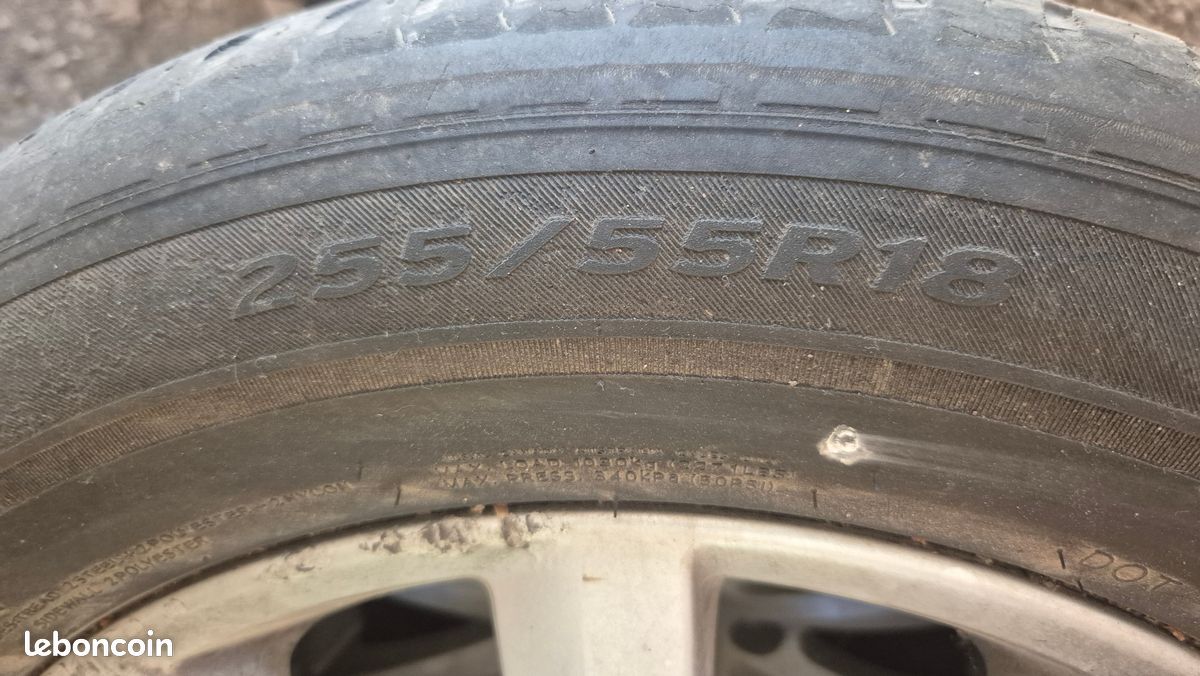 4 roues Touareg 2 (image 2)