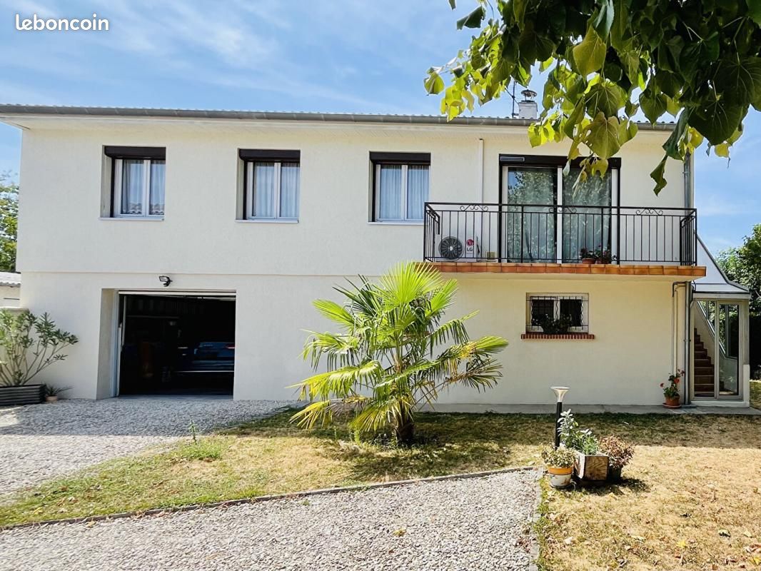 Maison 5 pièces 146 m² · à Ormes · 146 m² · 279 000 €