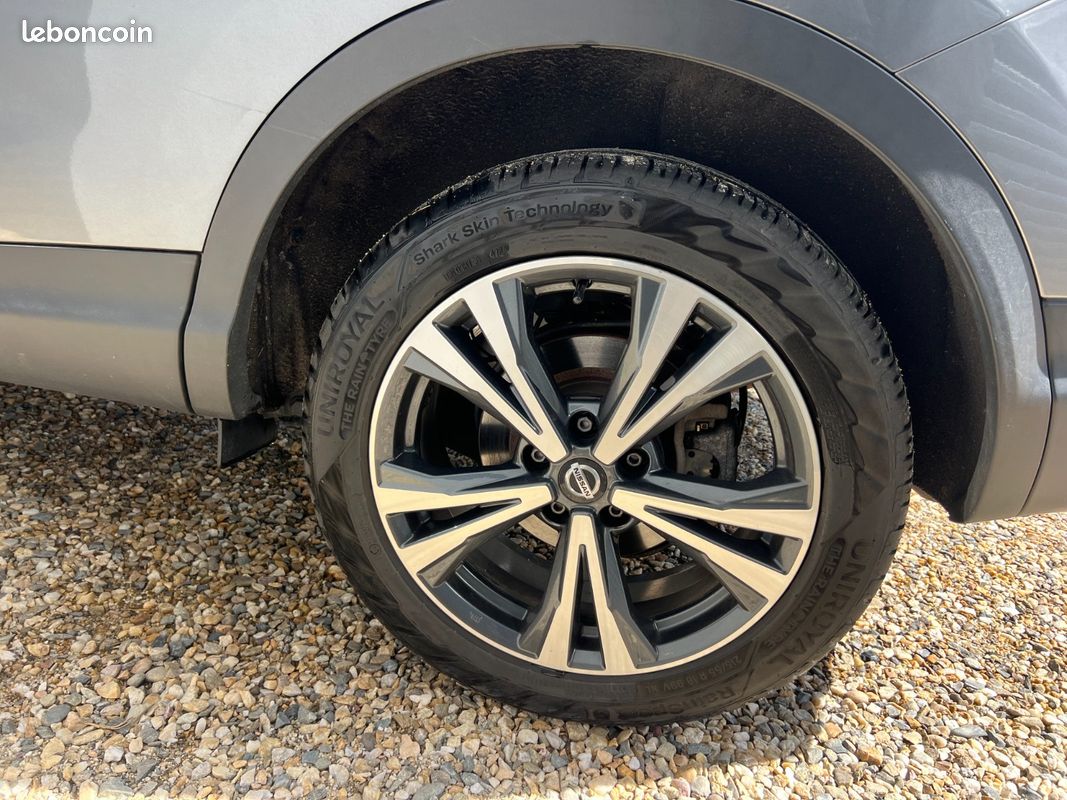 NISSAN QASHQAI 2019 EVAPO 1.3 DIG-T 160 DCT N-Connecta (image 32)