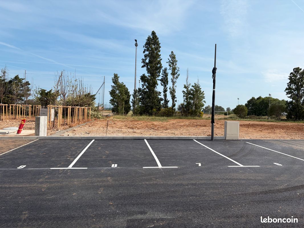 Terrain viabilise · à Istres · 150 000 €