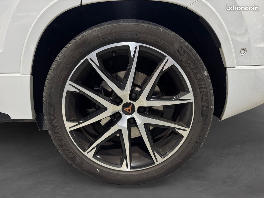 SEAT ATECA CUPRA 2.0 TSI 300ch DSG7 4Drive Garantie 12 mois Toit ouvrant Beats Audio (image 24)