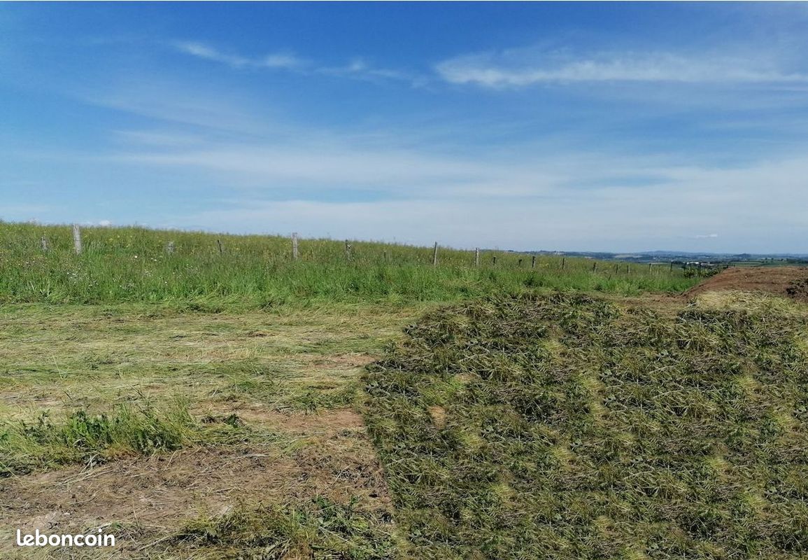 Terrain à bâtir de 812 m² à CASTANET · 15 834 €