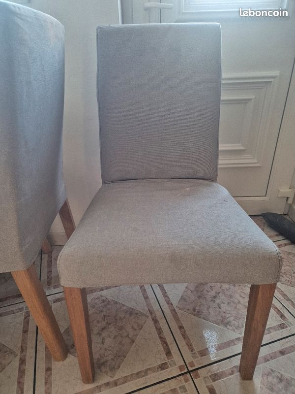 Table et 4 chaises (image 3)