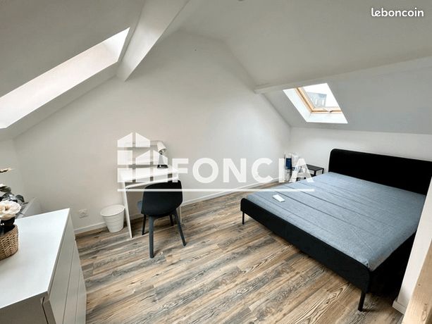 https://img.leboncoin.fr/api/v1/lbcpb1/images/14/bf/f0/14bff043a2c986d640cad92dd810a52e965047fe.jpg?rule=ad-image