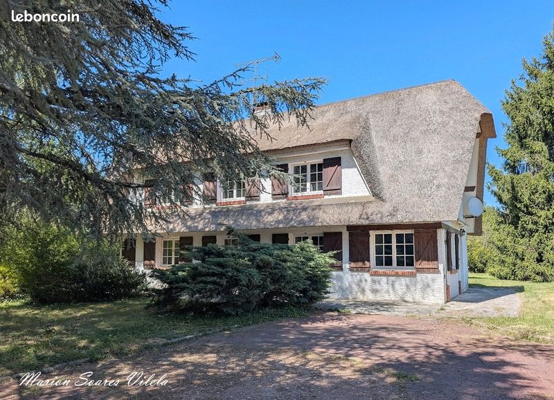 Maison 7 pièces 190 m² · à Chaumes-en-Brie · 190 m² · 530 000 €