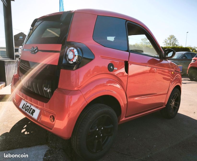 Voiture sans permis dès 14 ans Nouvelle LIGIER MYLI diesel ou électrique (image 2)