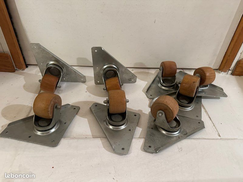 Lot de 8 roulettes pivotantes (image 1)