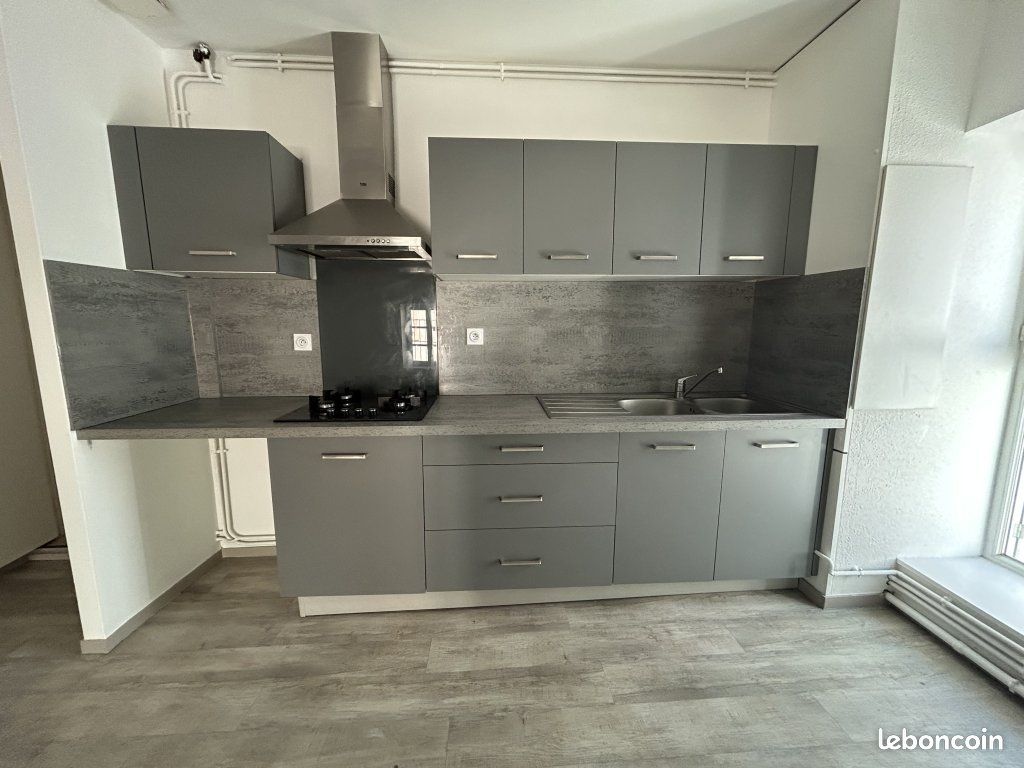 Appartement 2 pièces 58 m² · à Montbrison · 58 m² · 490 €