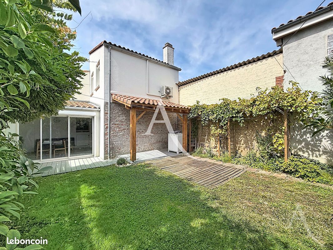 Maison 5 pièces 143 m² · à Labarthe-sur-Lèze · 143 m² · 299 000 €