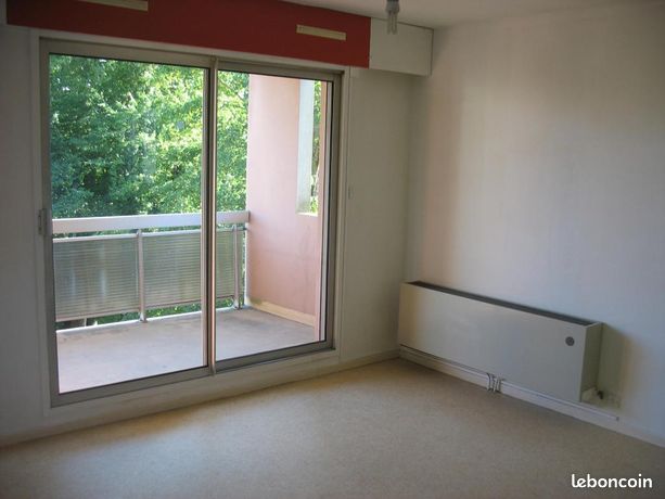 Studio 1 pièce 33 m²