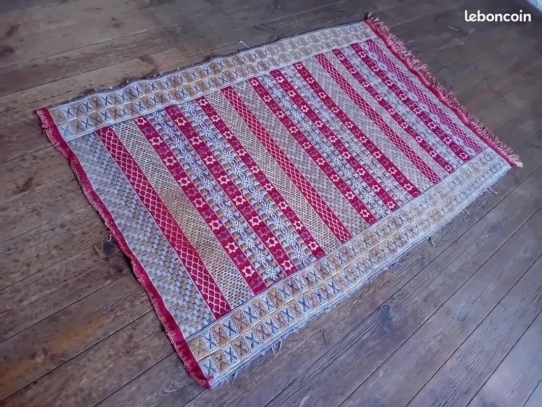 Tapis berbère Zemmour artisanal vintage : tapis artisanal marocain (181