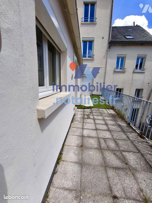 Appartement 75 m² · à Saint-Chély-d'Apcher · 75 m² · 710 €/mois