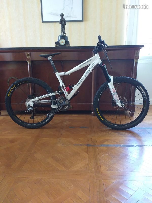 Cadre VTT Rocky Mountain SE Tribal Bear 26" 2008 - Taille 19" - NEUF