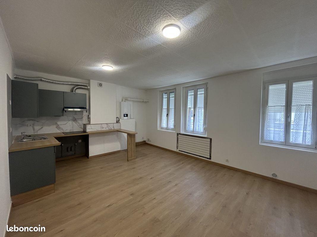 Appartement 2 pièces 69 m² · à Somain · 69 m² · 666 €/mois