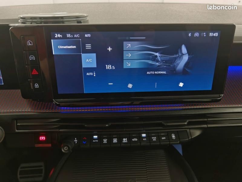 Lancia Ypsilon 1.2 Ibrida 110ch HF Line eDCT6 (image 15)