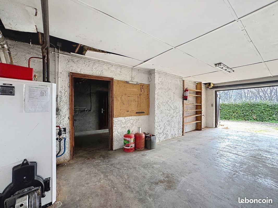 Propriété 6 pièces 140 m² (image 20)