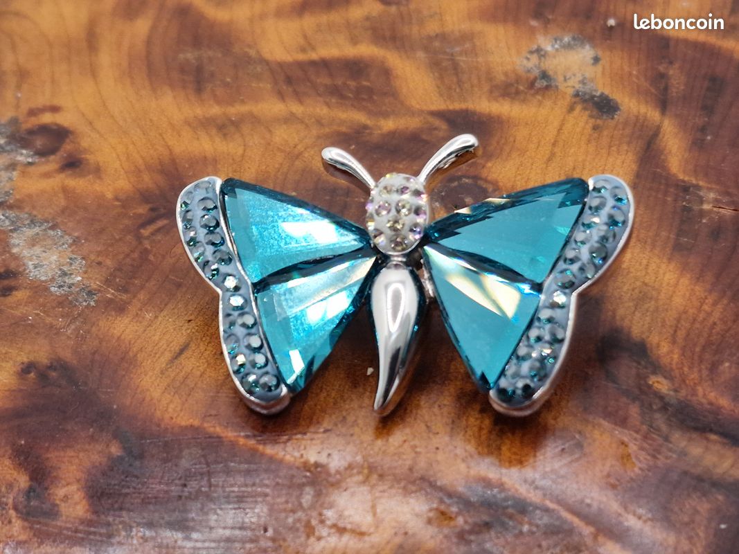 Pin's, attaches papillon argentées (10pièces
