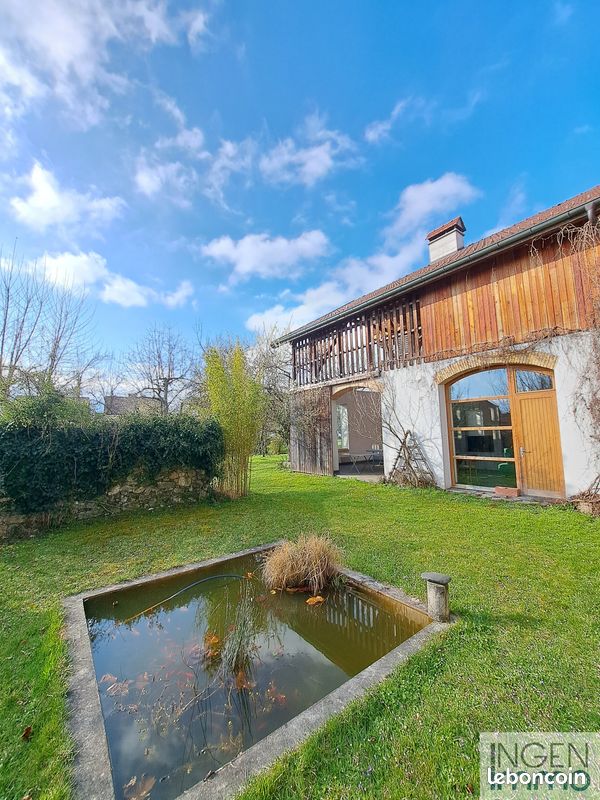 Maison 9 pièces 475 m² · à Chavanod · 475 m² · 1 570 000 €