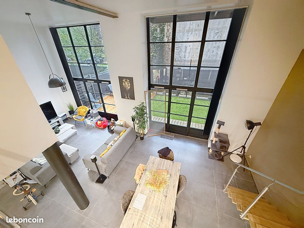 Appartement 3 pièces 120 m² · à Tourcoing · 120 m² · 260 000 €