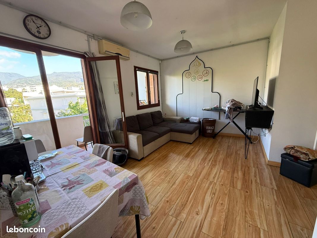 Appartement 3 pièces 60 m² · à Saint-Denis · 60 m² · 128 676 €