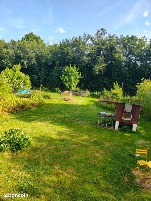 Terrain de loisirs pour habitat léger de loisir · à Chambellay · 73 000 €