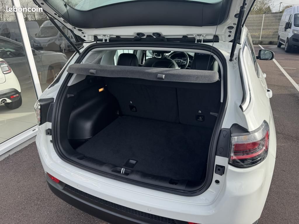 Jeep Compass E-HYBRID 130 CH LIMITED 4X2 (image 16)