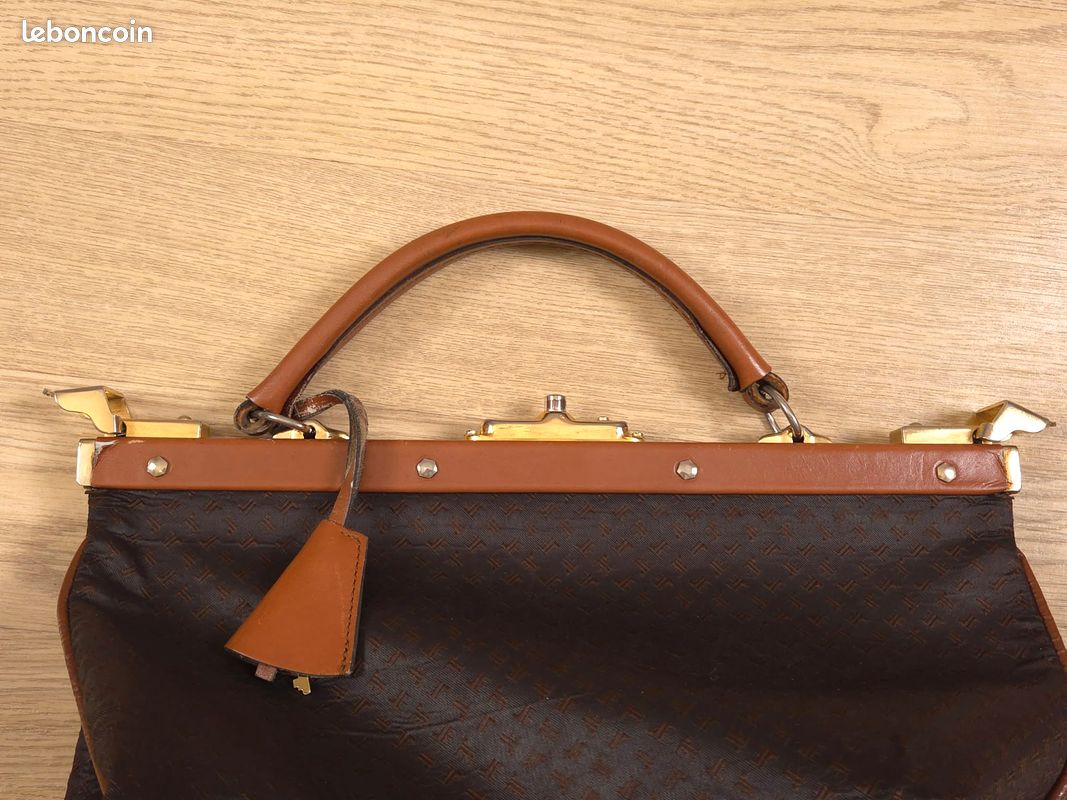 Sac Vintage Jacques Esterel En Toile Tissée Monogrammée Noire - Bon état - Style Bandoulière