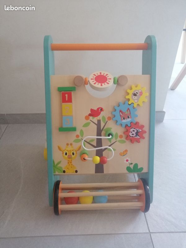 Kangourou Trotteur Pousseur Porteur Concours Kangourou Trotteur