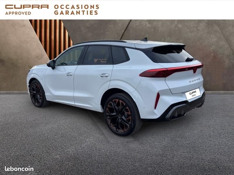 Cupra Terramar 1.5 eHybrid 204ch V DSG7 (image 4)