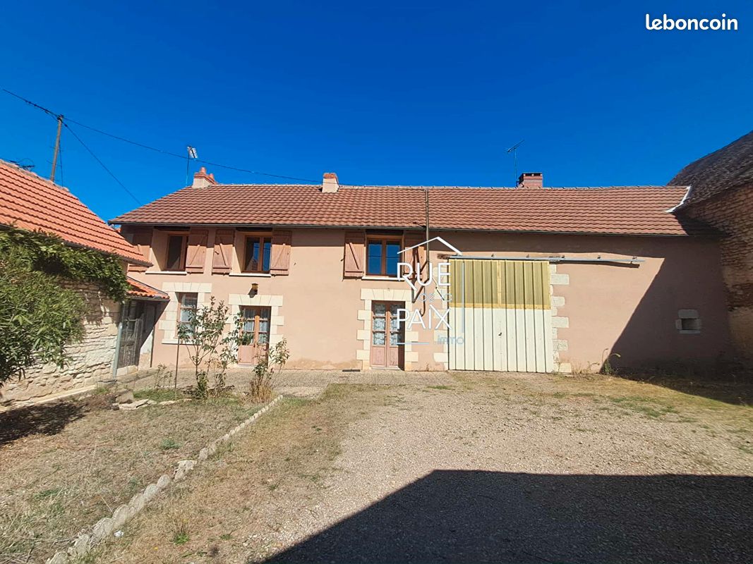 Maison 4 pièces 123 m² · à Naintré · 123 m² · 165 800 €