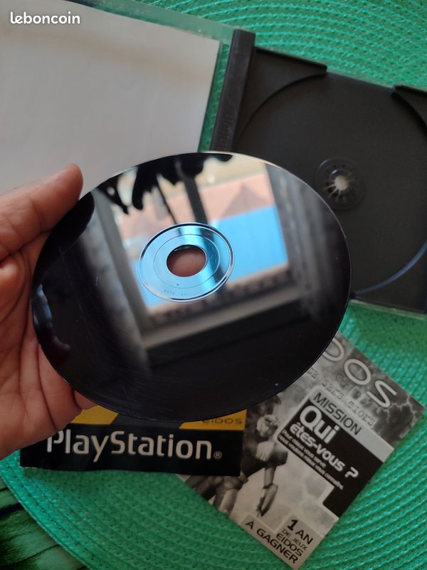 Jeux Playstation 1 soul Reaver legacy of kain (image 4)