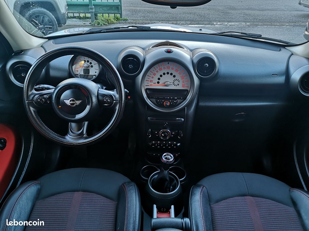 Mini cooper countryman 1.6 d 116 cv 4x4 1er main (image 4)