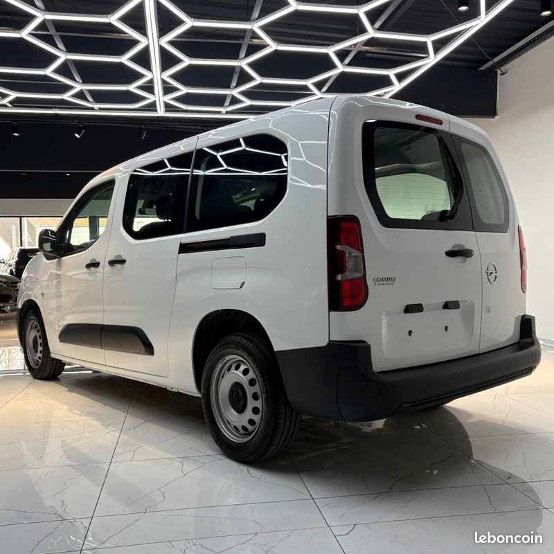 OPEL COMBO Life 1.5TDBlue 5PL UTILITAIRE NEUF CARPLAY 10.383KM (image 7)