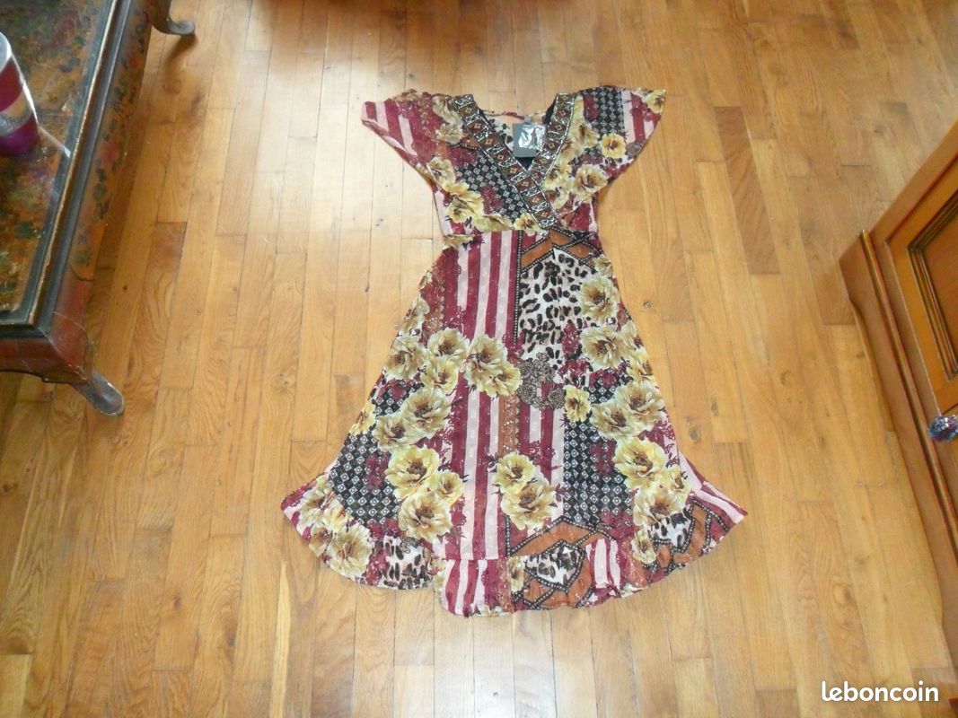 Robe neuve Camomilla 42 (image 1)